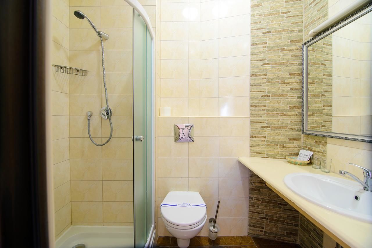 Отель Hotel Irena Львов