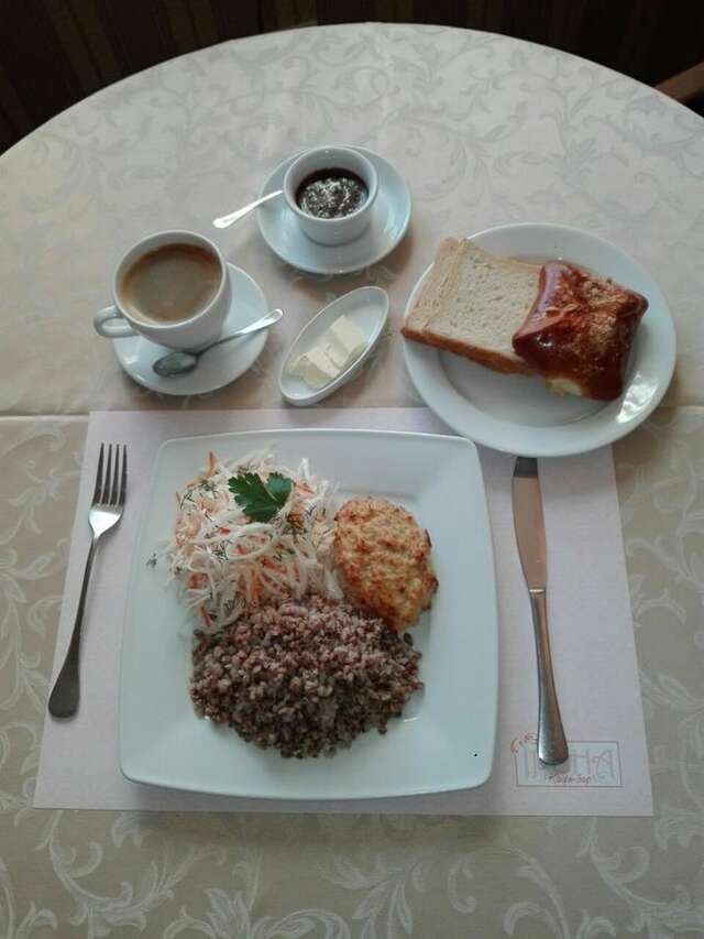Отель Hotel Irena Львов-9